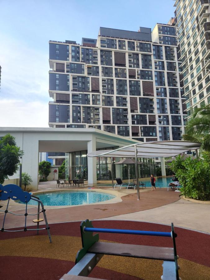 Mont Kiara The Ooak & Residences L 1br Kuala Lumpur